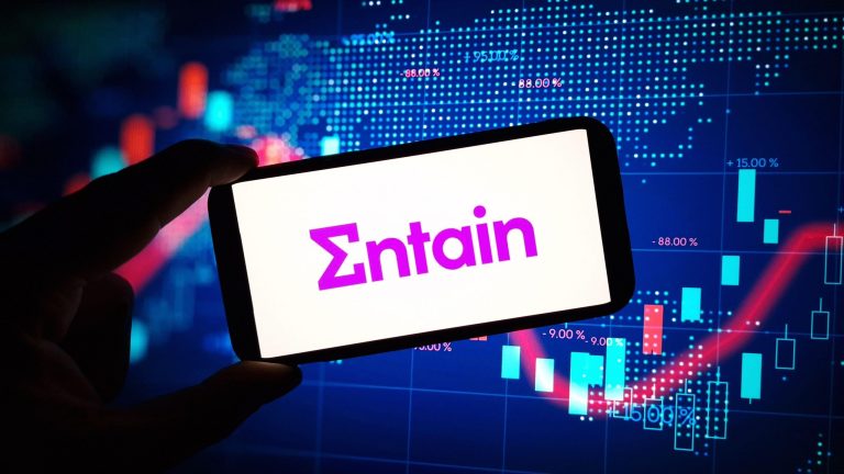 AUSTRAC Action Against Entain Sheds Light on Criminal Activity Among Players