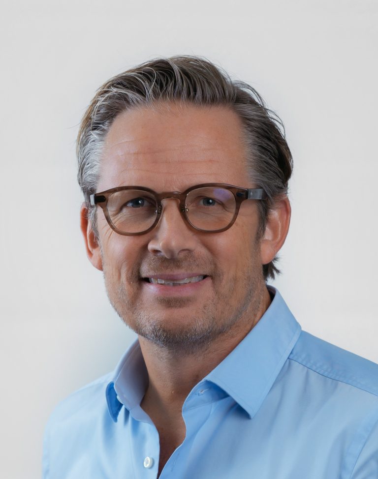 Evoke Reports Flat Q1 Revenue Amidst Stricter UK Regulations