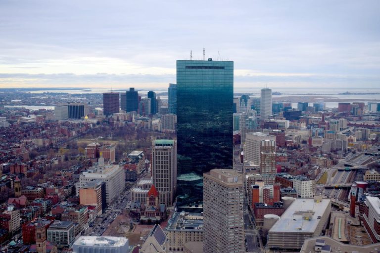 Massachusetts Sports Betting Revenue Reaches Lowest Point in Six Months for March