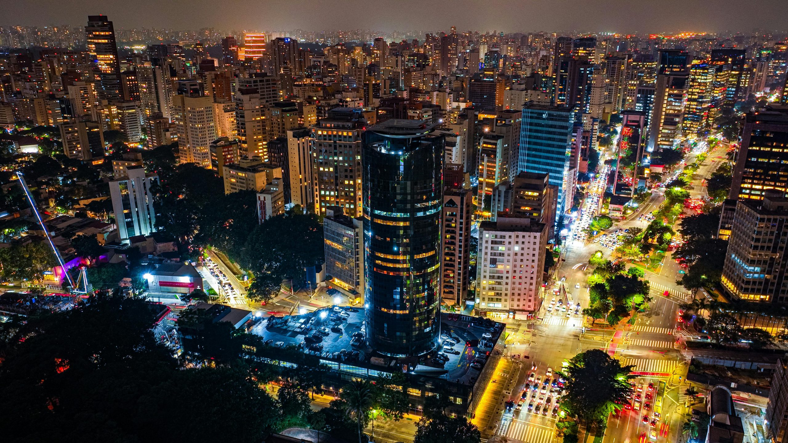 Survey Reveals 60% of Brazilian Adults Favor Land-Based Gambling