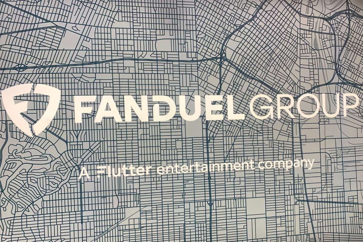 Flutter Acquires Full Ownership of FanDuel as Boyd Divests Stake